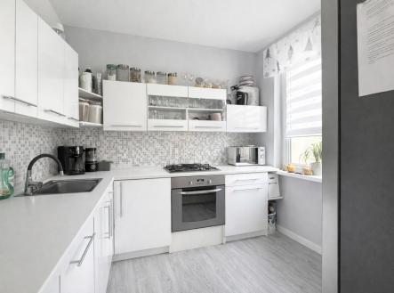 Prodej bytu, 3+1, 81 m²