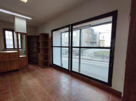 Pronájem obchodní prostor, 66 m²