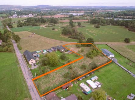 Prodej pozemku pro bydlení, 3 235 m²