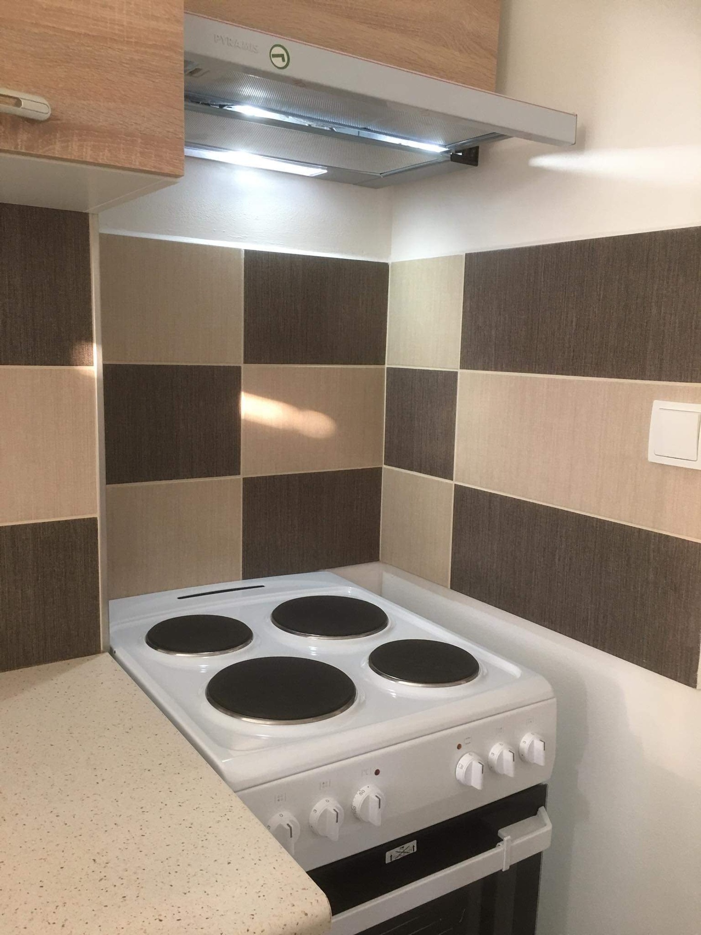 2020-09-16 18.42.31_2