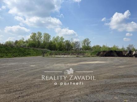 Prodej pozemku pro komerční výstavbu, 2 900 m²