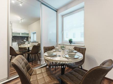 Pronájem bytu, 3+1, 90 m²