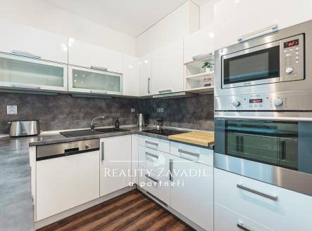 Pronájem bytu, 3+1, 90 m²