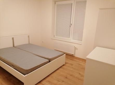 Pronájem bytu, 2+kk, 54 m²