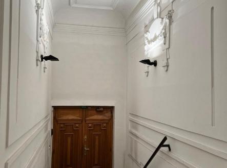 Prodej kanceláře, 980 m²