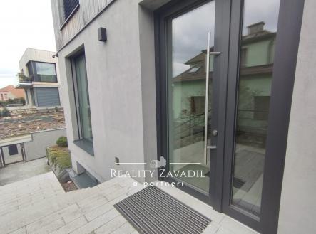 Pronájem bytu, 2+kk, 85 m²