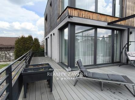 Pronájem bytu, 3+kk, 170 m²