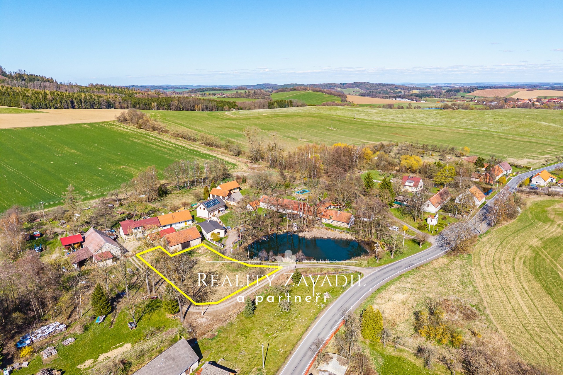 Prodej stavebního pozemku 1 230 m², Jankov - Otradovice