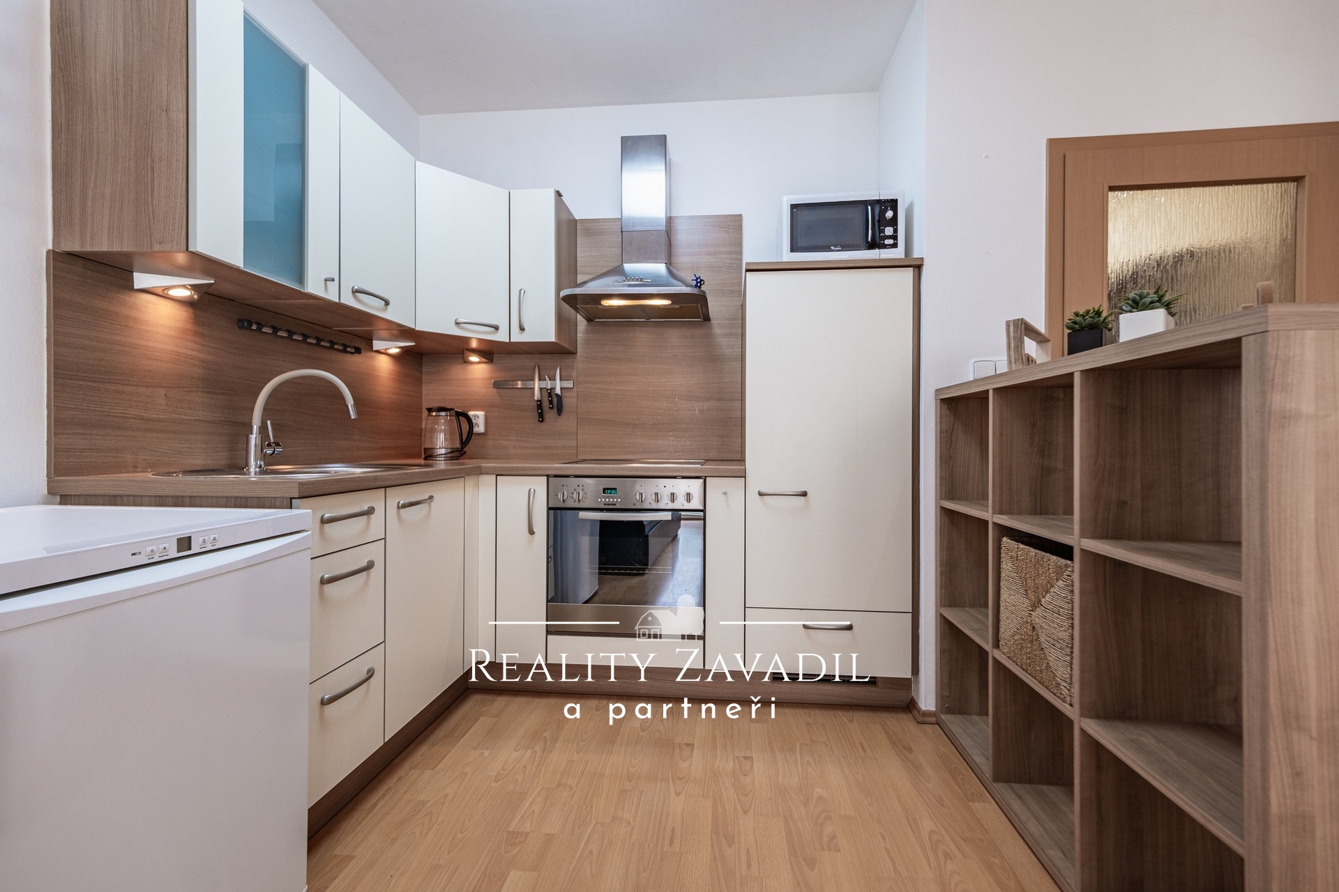 Prodej bytu 1+kk 36 m², Praha - Hostivař, Ul. Bratislavská