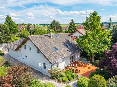 Pronájem domu/vily, 271 m²