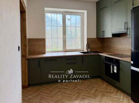 Pronájem bytu, 3+kk, 105 m²