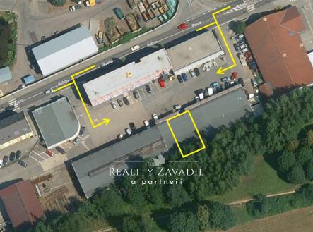 Pronájem komerčního objektu, sklad, 215 m²