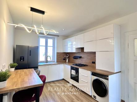 Pronájem bytu, 2+kk, 40 m²