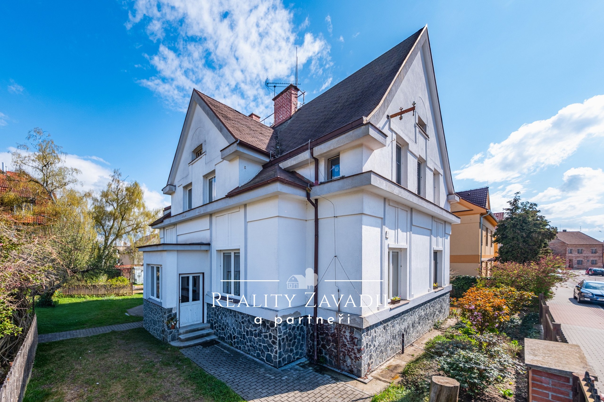 Prodej rodinného domu 216 m², pozemek 1160 m², Chlumec nad Cidlinou IV