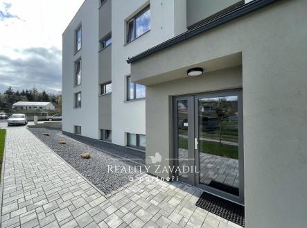 Pronájem bytu, 1+kk, 36 m² obrázek