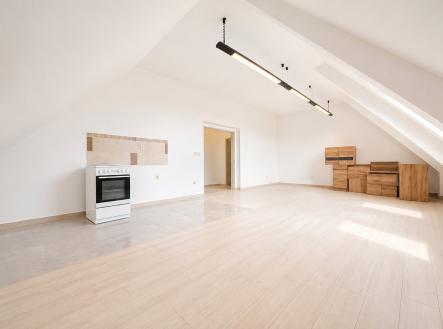 Pronájem bytu, 1+kk, 39 m²
