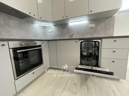 Pronájem bytu, 2+kk, 63 m²
