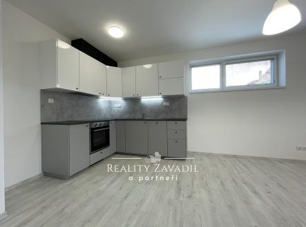 Pronájem bytu, 2+kk, 63 m²