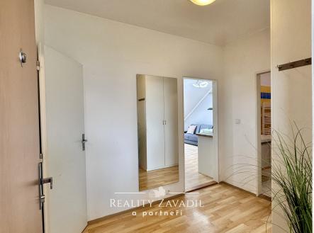 Pronájem bytu, 2+kk, 60 m²