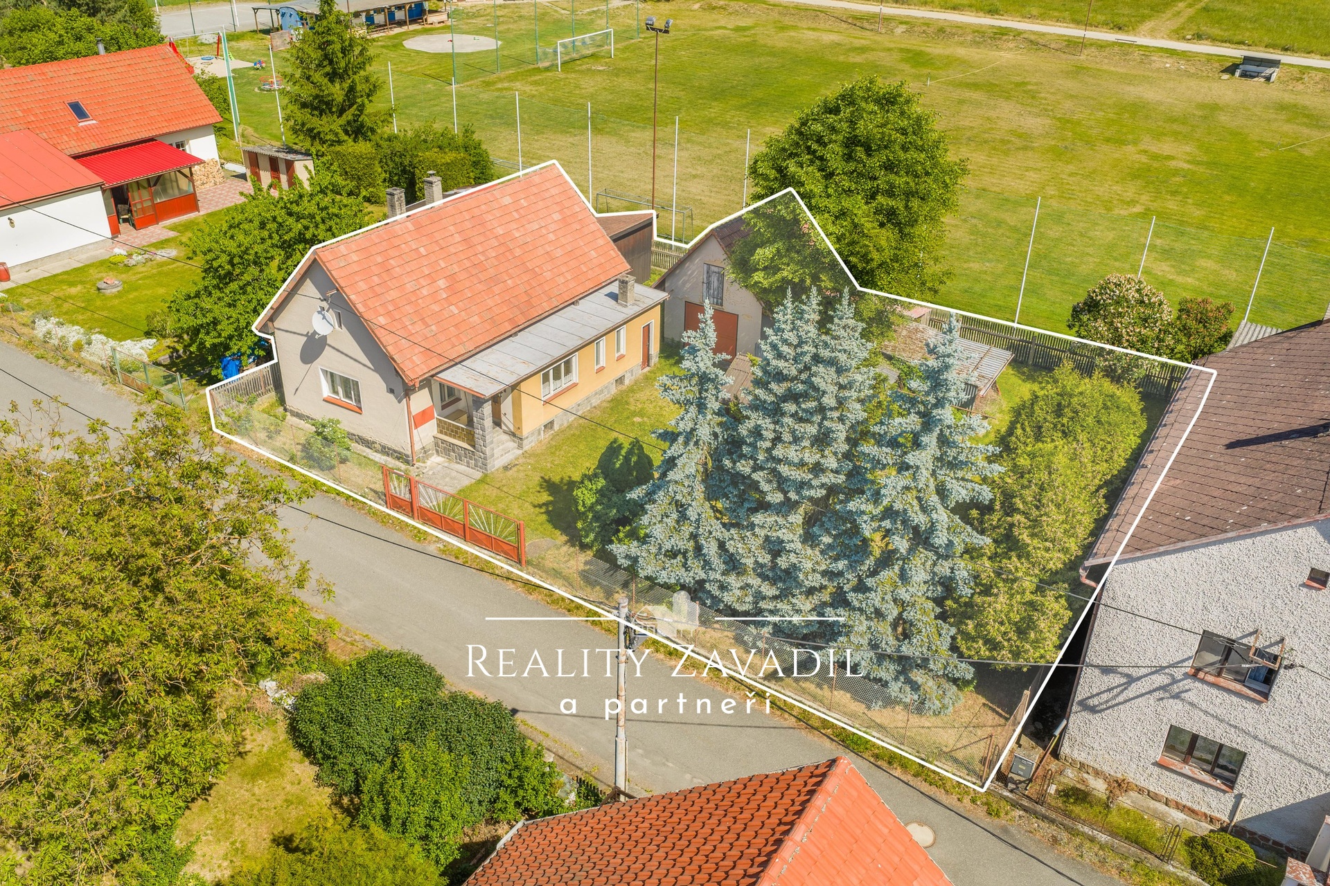 Prodej rodinného domu 70 m², Týnec nad Sázavou - Pecerady