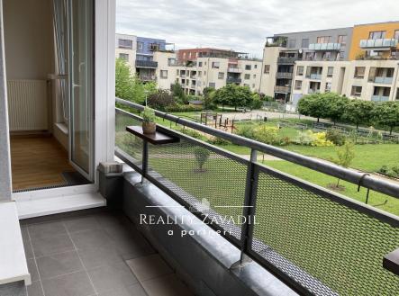 Pronájem bytu, 2+kk, 68 m²