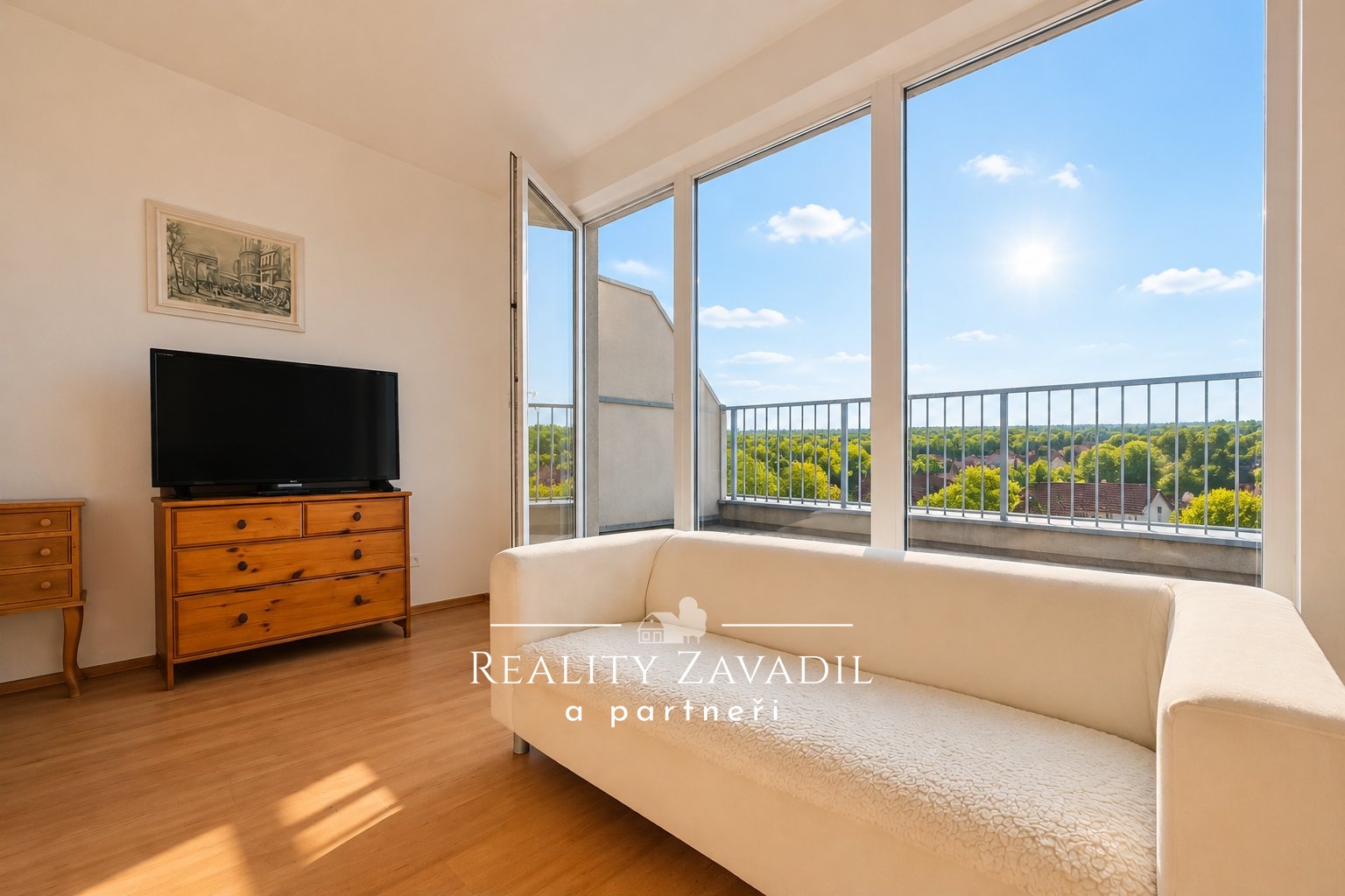 Pronájem bytu 1+kk 32 m², Praha - Uhříněves