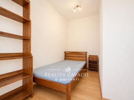 Pronájem bytu, 1+kk, 32 m²