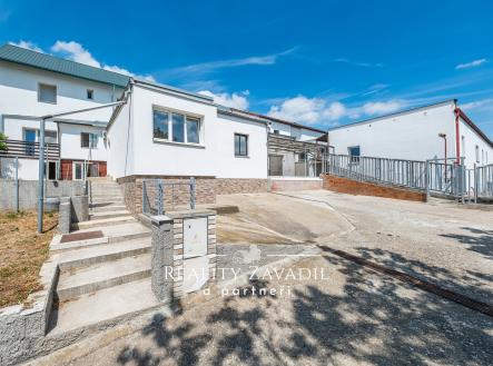 Prodej komerčního objektu, výroba, 940 m²