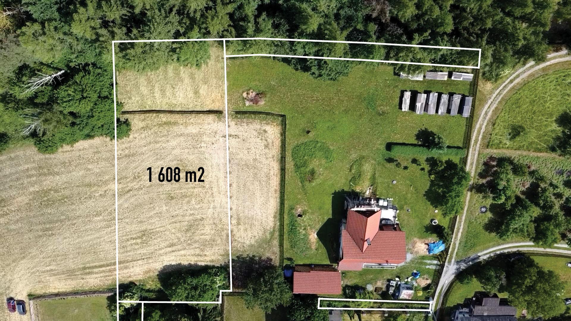 Prodej stavebního pozemku 1608 m² HORNÍ MEDONOSY
