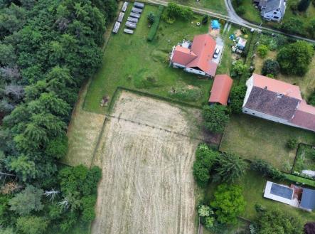 Prodej pozemku pro bydlení, 2 048 m²