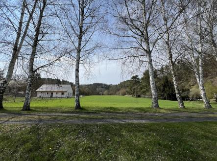 Prodej pozemku pro bydlení, 1 750 m² obrázek