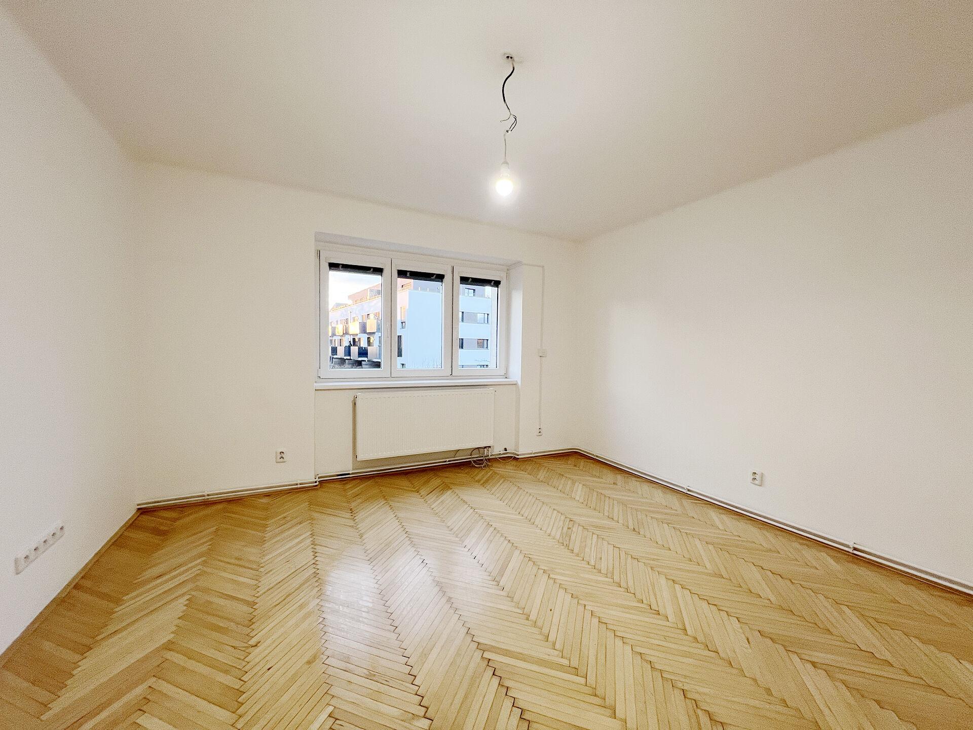 Pronájem bytu 3+1, 58 m² Stochovská, Ruzyně Praha 6