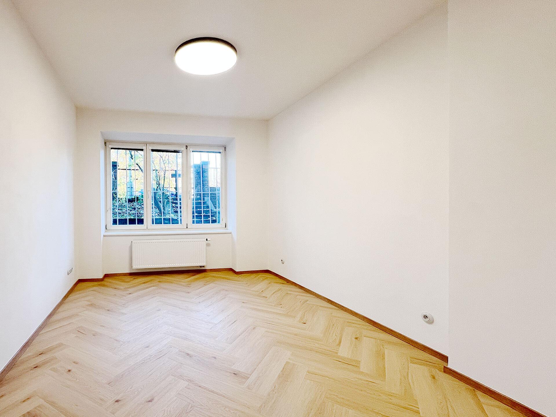 Pronájem bytu 1+1 38 m² DEJVICE - PRAHA 6