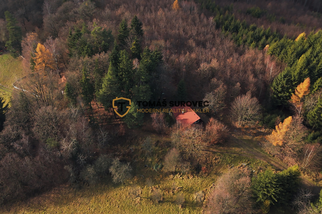 dron-2-20251118-reality-chata-podkopna-lhota.jpg