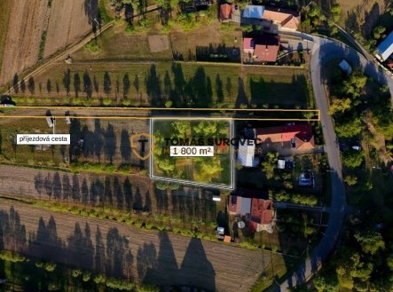 Prodej pozemku pro bydlení, 1 800 m²