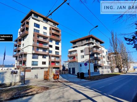 Pronájem bytu, 3+kk, 83 m²