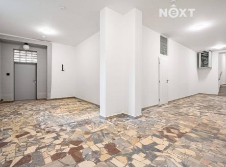 Pronájem komerčního objektu, jiný, 2 279 m²