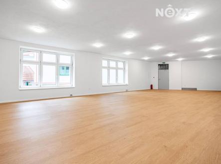 Pronájem komerčního objektu, jiný, 2 279 m²