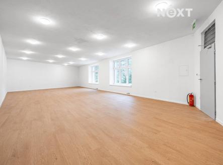 Pronájem komerčního objektu, jiný, 2 279 m²