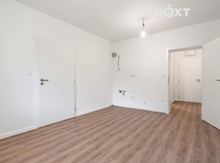 Pronájem komerčního objektu, jiný, 2 279 m²