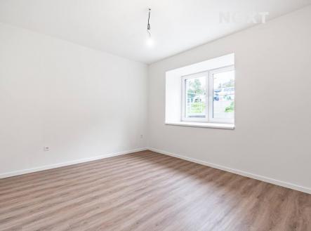 Pronájem komerčního objektu, jiný, 2 279 m²