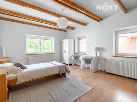 Pronájem bytu, 1+kk, 33 m²