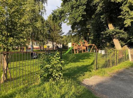 Prodej pozemku pro bydlení, 1 300 m²