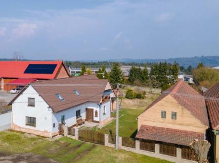 Prodej - dům/vila, 208 m²