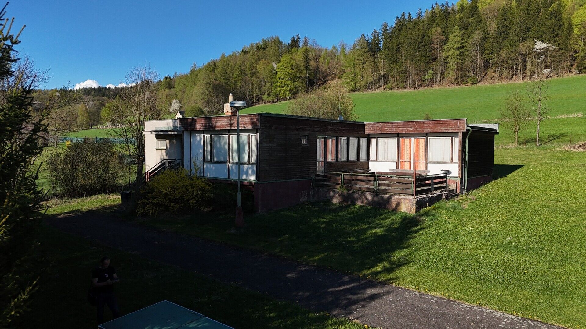 Prodej stavby k rekonstrukci u Adršpašsko teplických skal, pozemek  5062 m²