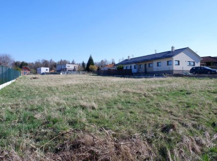 Prodej pozemku pro bydlení, 1 300 m²