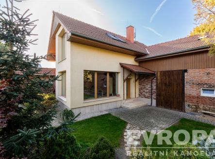 Prodej - dům/vila, 380 m²