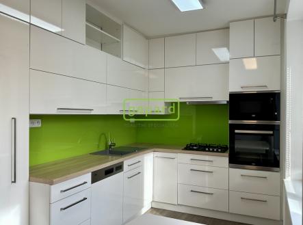 Pronájem bytu, 2+1, 52 m²