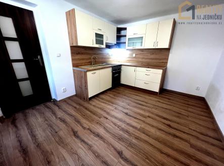 Pronájem - dům/vila, 85 m²