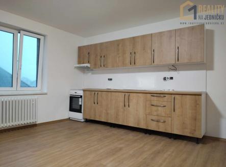 Pronájem bytu, 3+kk, 84 m²